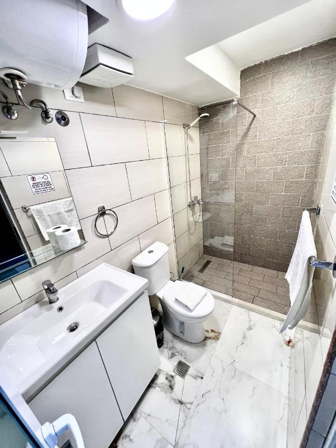 Genta Apartment "21 Dhjetori" 티라나 외부 사진